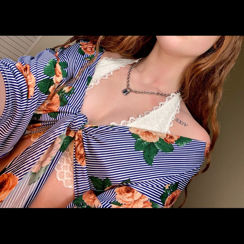 Floral Tie Crop Top